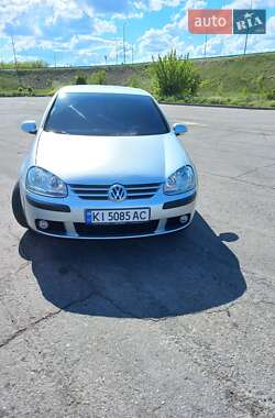 Хэтчбек Volkswagen Golf 2005 в Белой Церкви