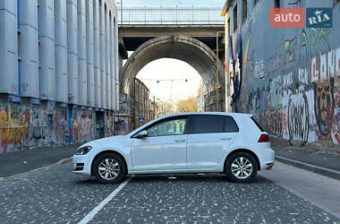 Хетчбек Volkswagen Golf 2017 в Одесі