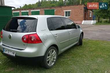 Хетчбек Volkswagen Golf 2007 в 