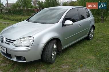 Хетчбек Volkswagen Golf 2007 в 
