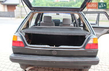 Хэтчбек Volkswagen Golf 1988 в 