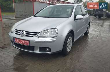 Хетчбек Volkswagen Golf 2007 в 