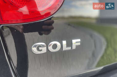Хэтчбек Volkswagen Golf 2008 в 