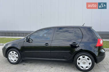 Хэтчбек Volkswagen Golf 2008 в 