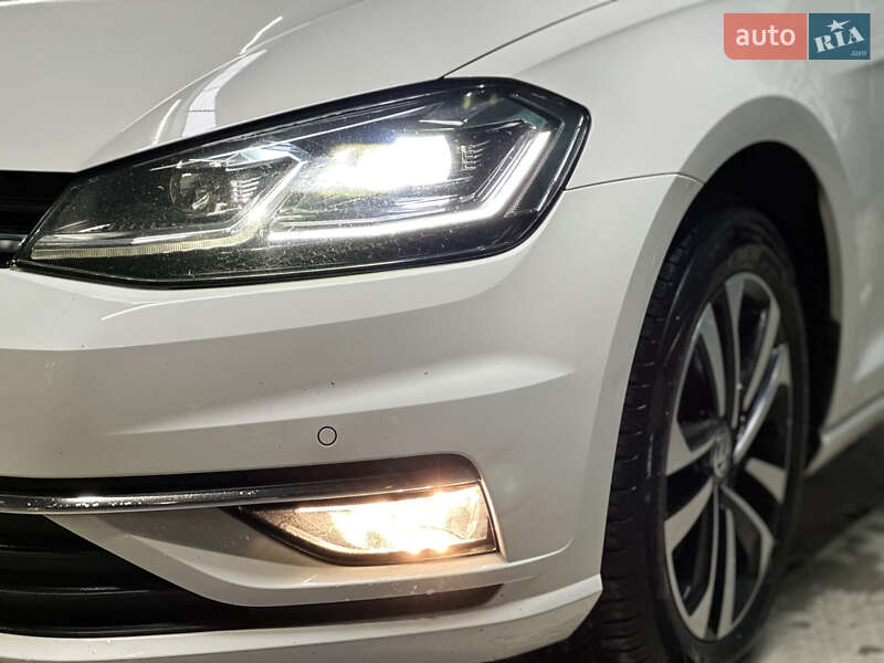Хетчбек Volkswagen Golf 2019 в Самборі