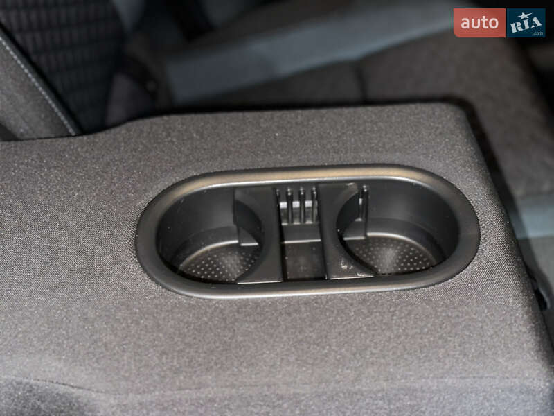 Хетчбек Volkswagen Golf 2019 в Самборі