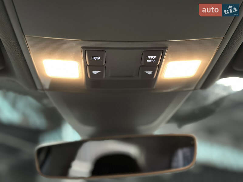 Хетчбек Volkswagen Golf 2019 в Самборі