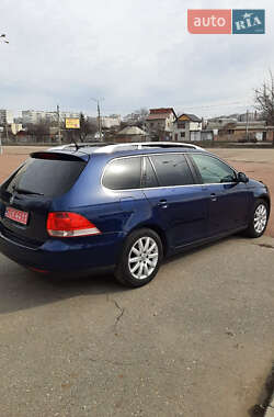 Універсал Volkswagen Golf 2009 в 