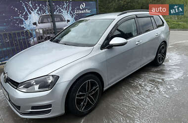 Універсал Volkswagen Golf 2014 в Львові