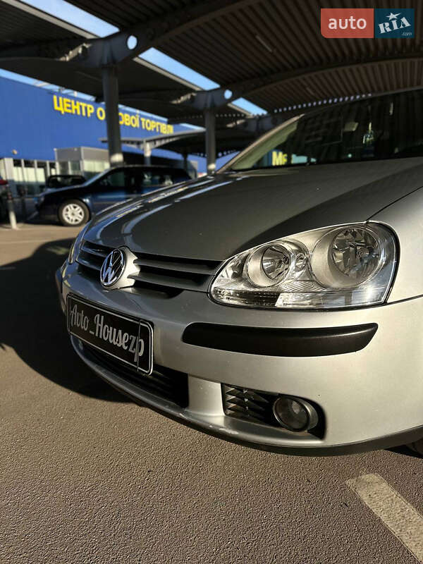 Хетчбек Volkswagen Golf 2008 в Запоріжжі