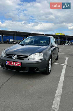 Хетчбек Volkswagen Golf 2008 в Запоріжжі