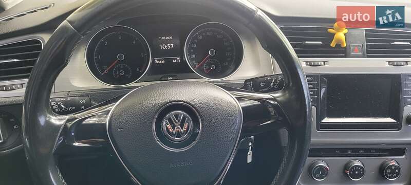 Универсал Volkswagen Golf 2014 в Ивано-Франковске