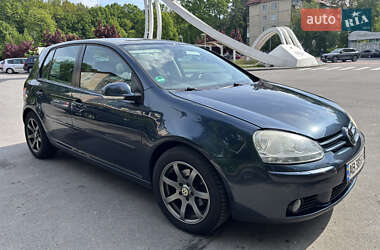 Хэтчбек Volkswagen Golf 2006 в Виннице