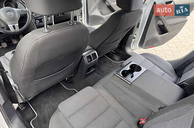 Хэтчбек Volkswagen Golf 2013 в 