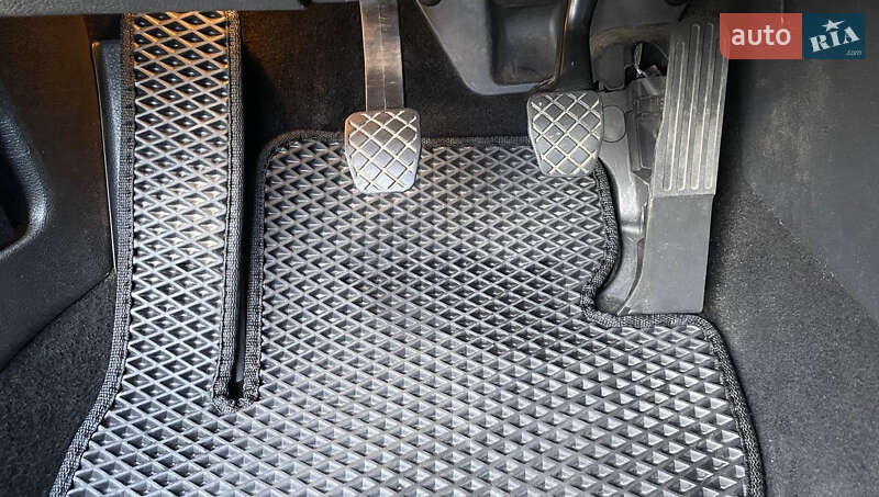 Универсал Volkswagen Golf 2010 в Броварах