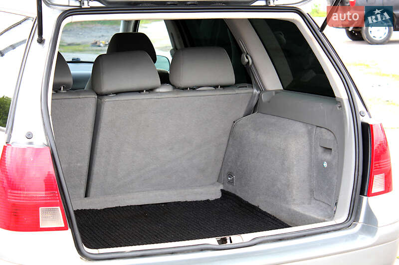 Универсал Volkswagen Golf 2006 в Виннице