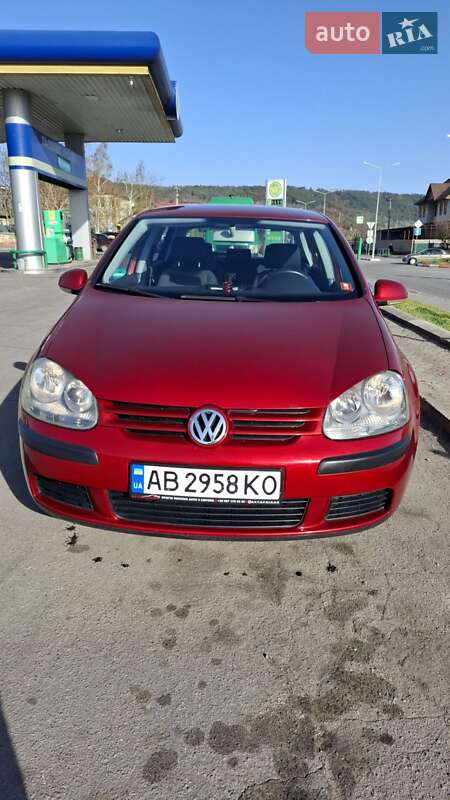 Volkswagen Golf 2003