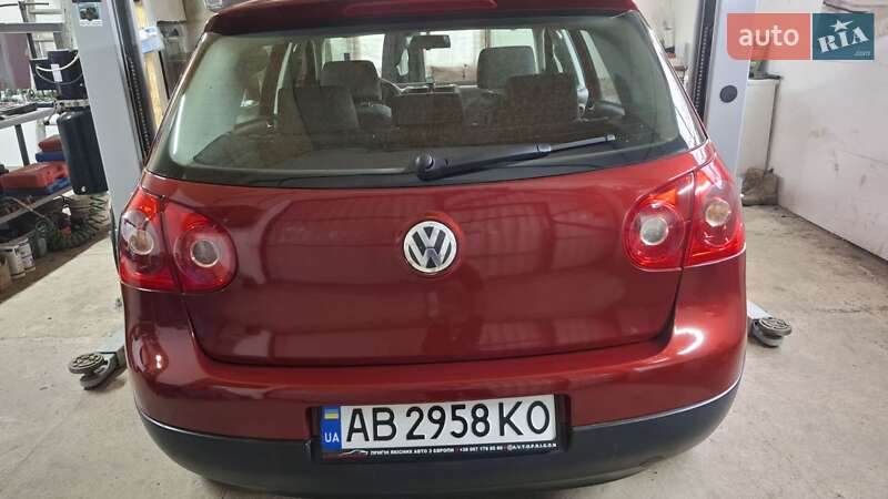 Хэтчбек Volkswagen Golf 2003 в Могилев-Подольске фото 15 Хэтчбек Volkswagen Golf 2003 в Могилев-Подольске