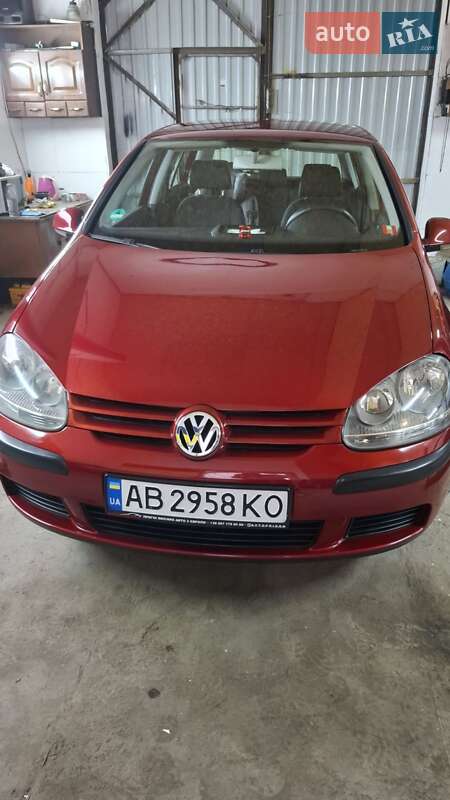 Хэтчбек Volkswagen Golf 2003 в Могилев-Подольске фото 22 Хэтчбек Volkswagen Golf 2003 в Могилев-Подольске
