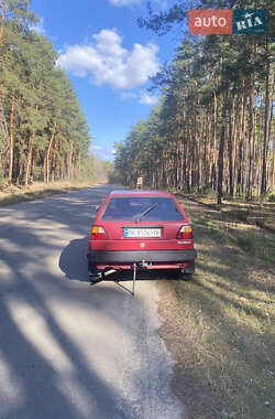 Хэтчбек Volkswagen Golf 1988 в 