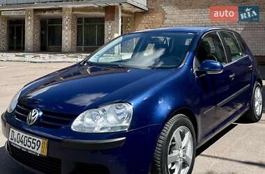 Хетчбек Volkswagen Golf 2005 в Ніжині