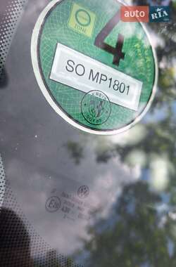 Хетчбек Volkswagen Golf 2005 в 