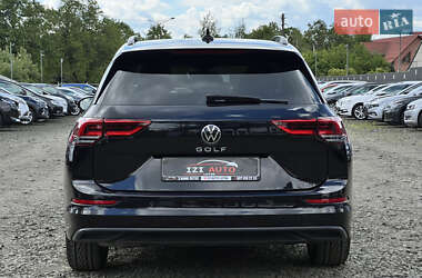Универсал Volkswagen Golf 2022 в 