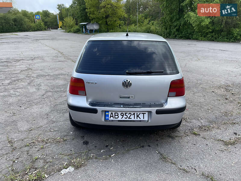 Хетчбек Volkswagen Golf 1999 в Жмеринці