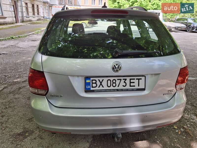 Універсал Volkswagen Golf 2010 в Кам'янець-Подільському