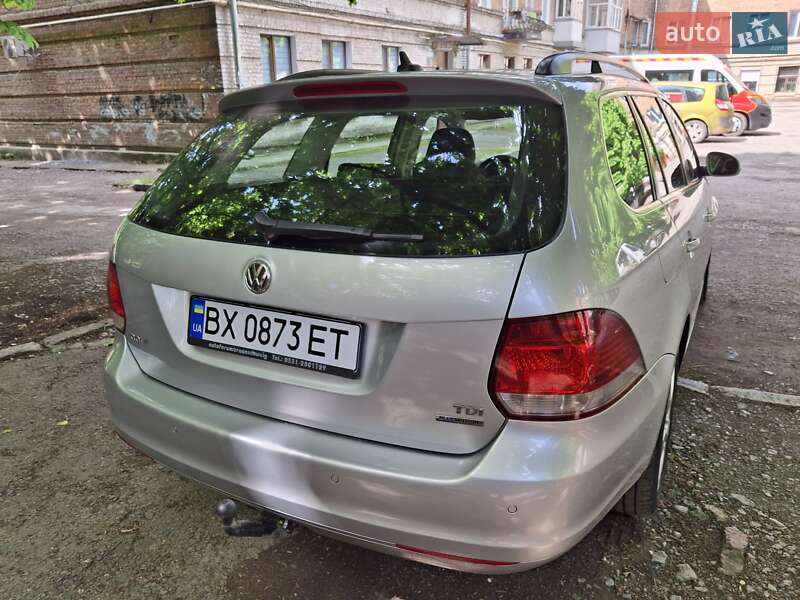 Універсал Volkswagen Golf 2010 в Кам'янець-Подільському