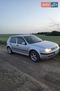 Хетчбек Volkswagen Golf 2000 в Хмельницькому