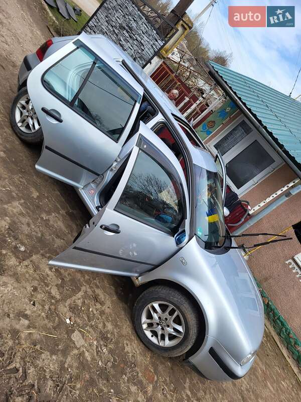 Хетчбек Volkswagen Golf 2000 в Хмельницькому