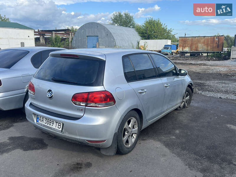 Volkswagen Golf 2010