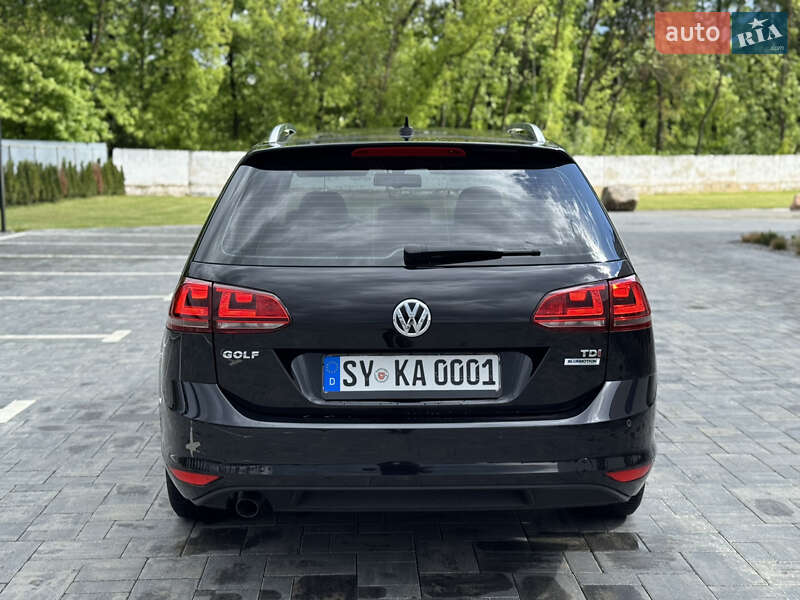 Універсал Volkswagen Golf 2014 в Луцьку