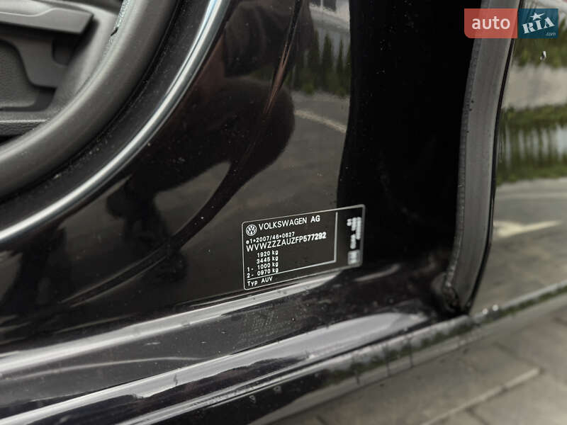 Універсал Volkswagen Golf 2014 в Луцьку