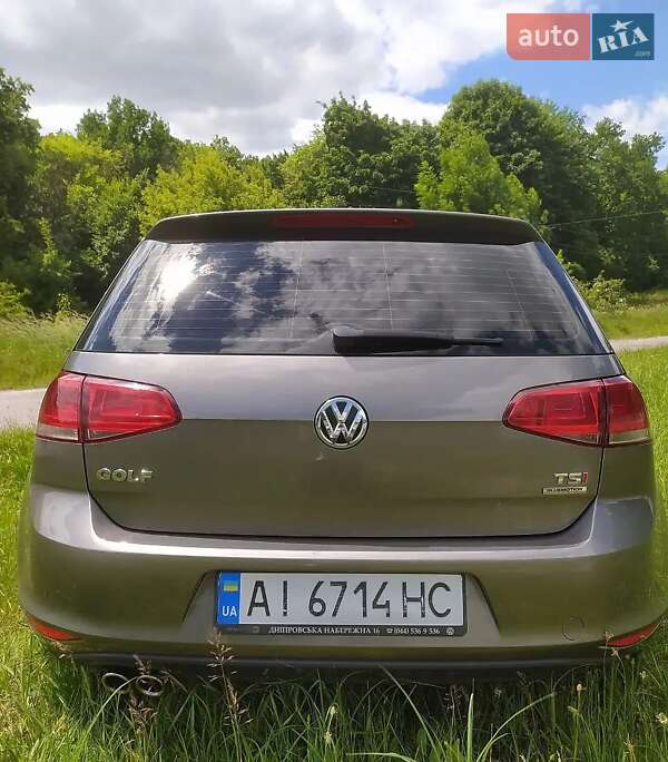 Хэтчбек Volkswagen Golf 2013 в Виннице