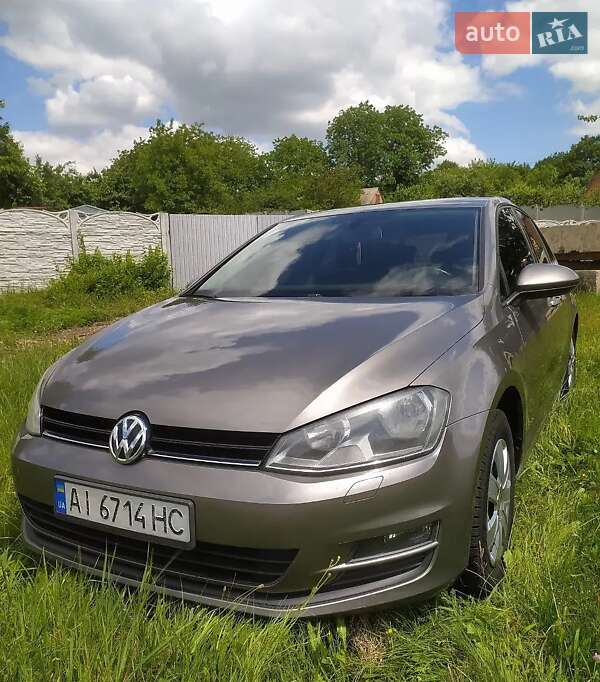 Хэтчбек Volkswagen Golf 2013 в Виннице