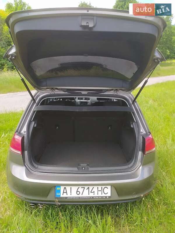 Хэтчбек Volkswagen Golf 2013 в Виннице