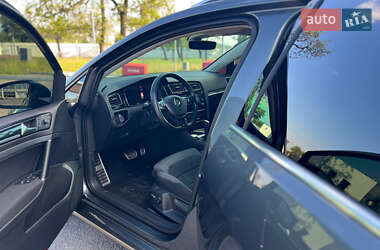 Универсал Volkswagen Golf 2019 в 