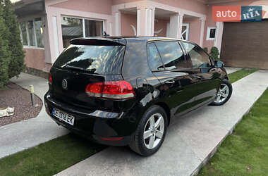 Хэтчбек Volkswagen Golf 2008 в 