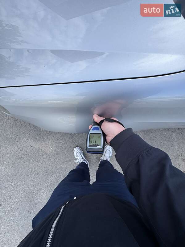 Хетчбек Volkswagen Golf 2009 в Сумах