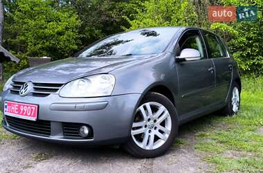 Универсал Volkswagen Golf 2009 в Лохвице