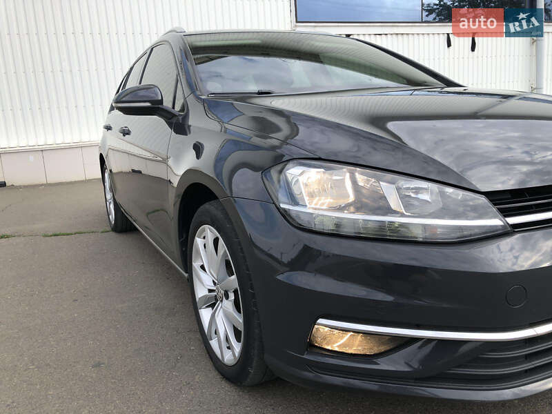 Универсал Volkswagen Golf 2017 в Белгороде-Днестровском