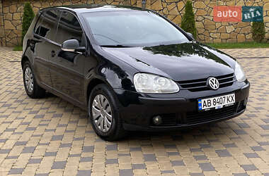 Хетчбек Volkswagen Golf 2009 в Кам'янському