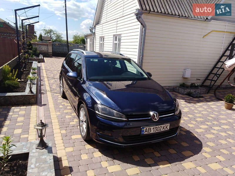 Универсал Volkswagen Golf 2014 в 