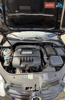 Хетчбек Volkswagen Golf 2007 в 