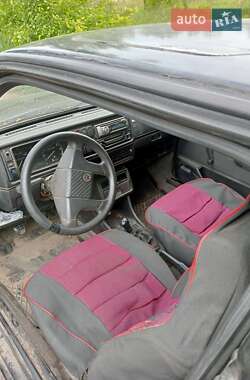 Хетчбек Volkswagen Golf 1987 в Чернігові