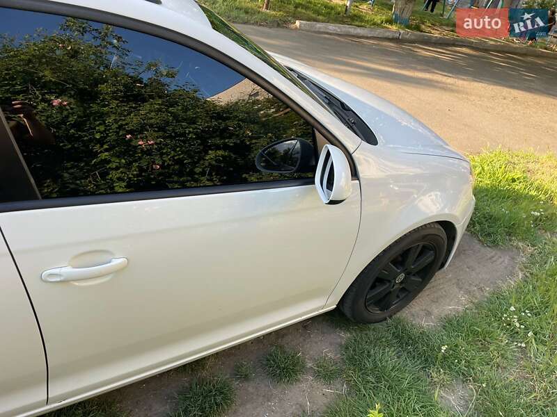 Універсал Volkswagen Golf 2010 в Ізмаїлі