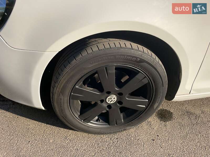 Універсал Volkswagen Golf 2010 в Ізмаїлі