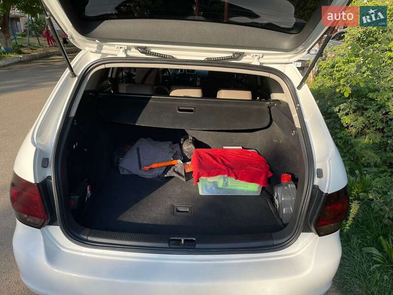 Універсал Volkswagen Golf 2010 в Ізмаїлі